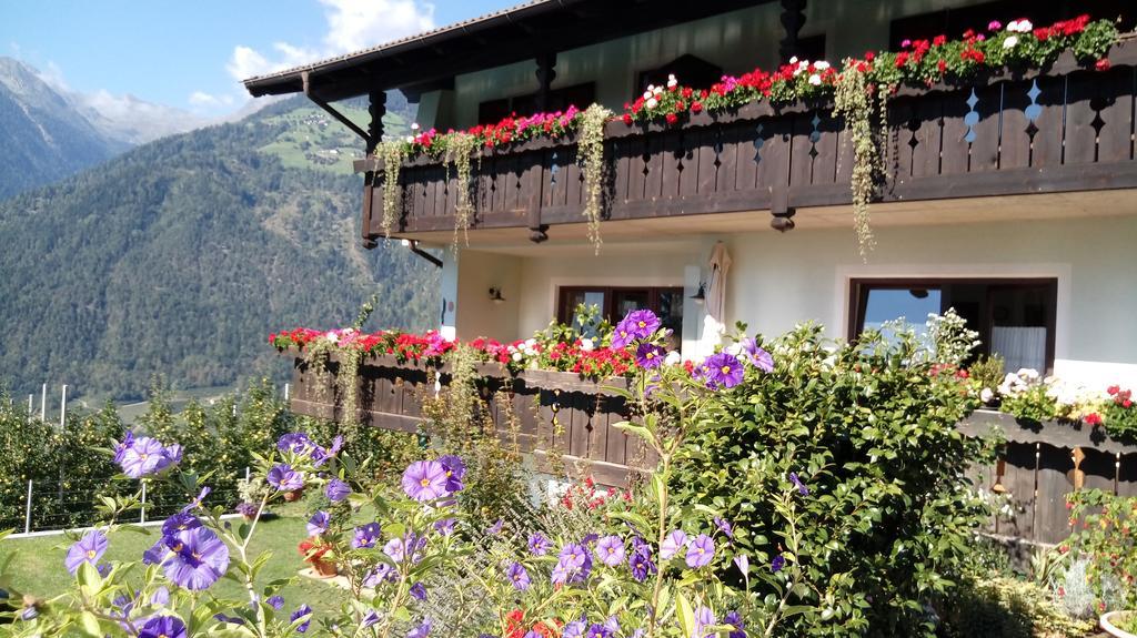 Zimmervermietung Groeberhof Schenna Exterior foto