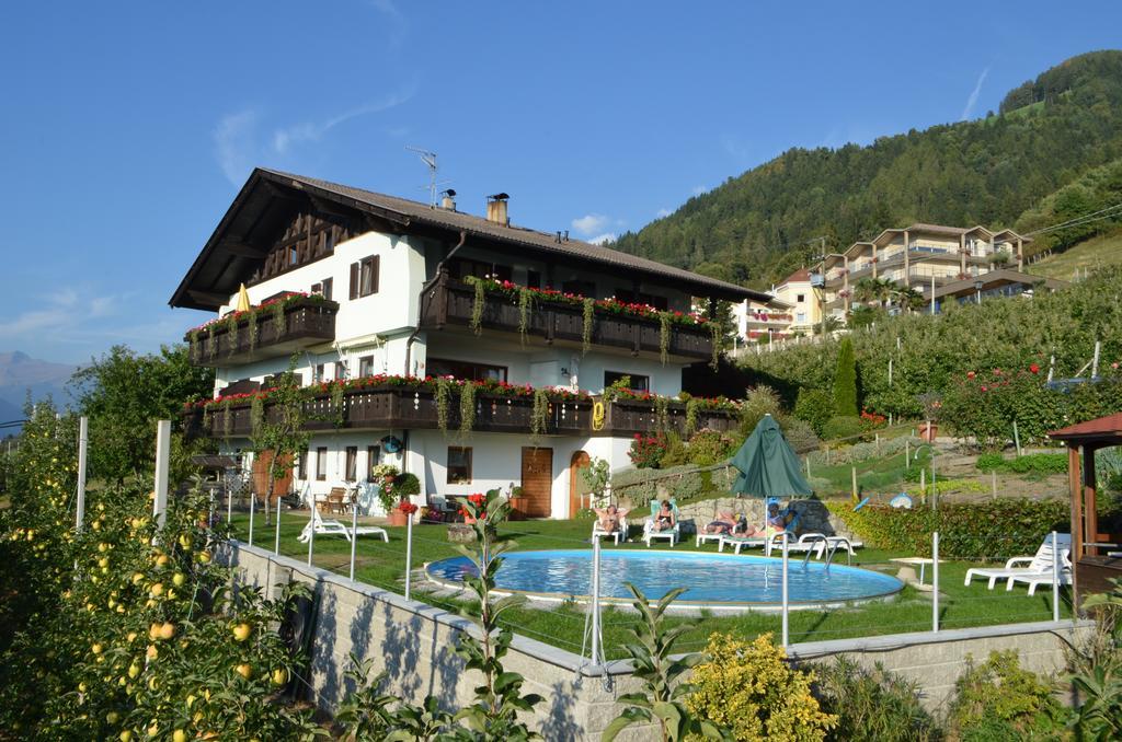 Zimmervermietung Groeberhof Schenna Exterior foto